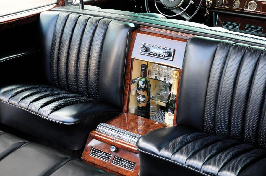  Mercedes-Benz 600 Pullman Landaulet 1968 года  (фото 7 из 10)